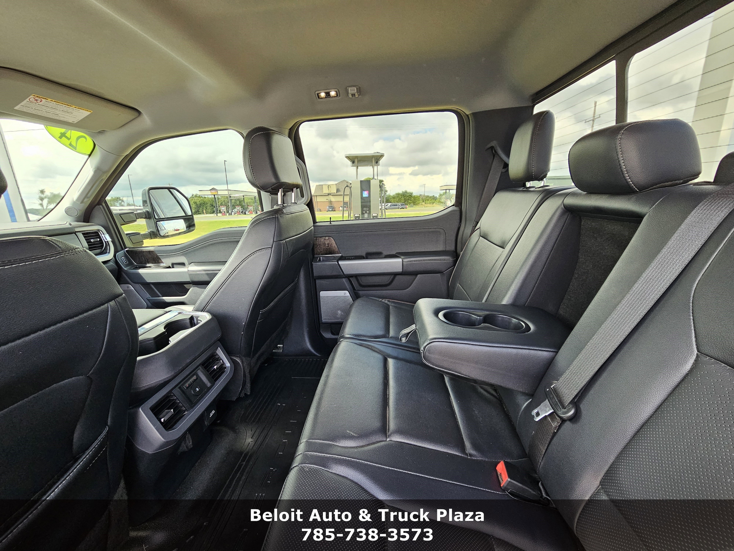 2024 Ford F-350 Super Duty Lariat - Photo 25