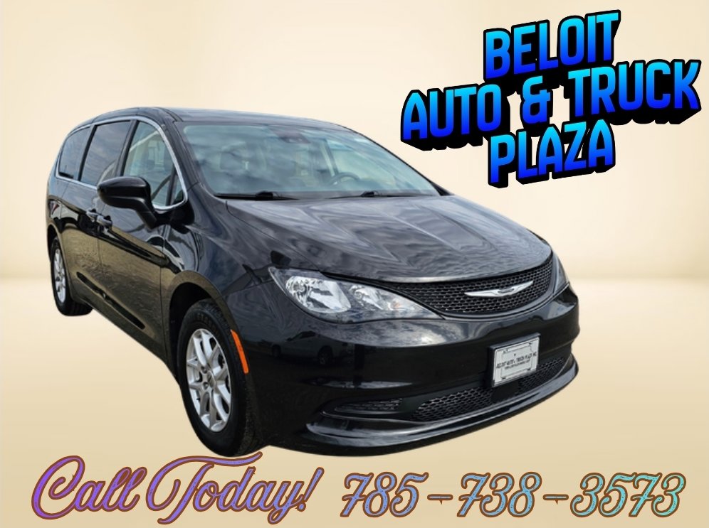 2023 Chrysler Voyager