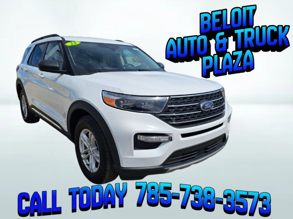 2023 Ford Explorer XLT 4WD's photo