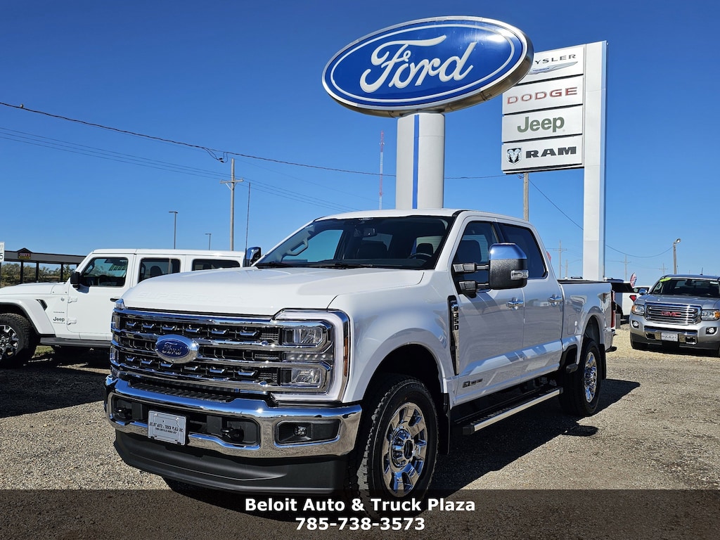 New 2026 Ford F-350 LARIAT 4WD Crew Cab 6.75 Box