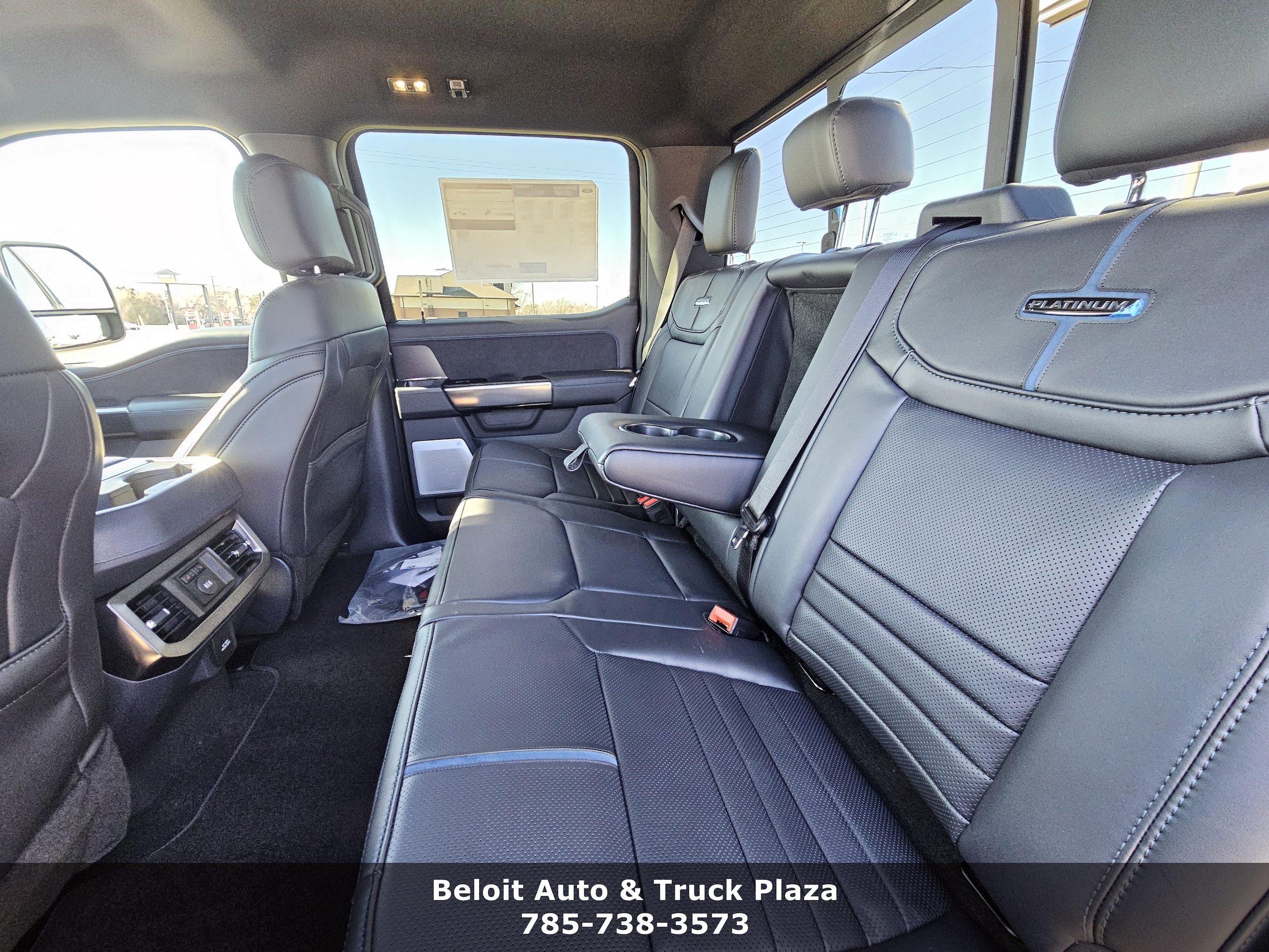 2026 Ford F-350 Super Duty Platinum - Photo 7