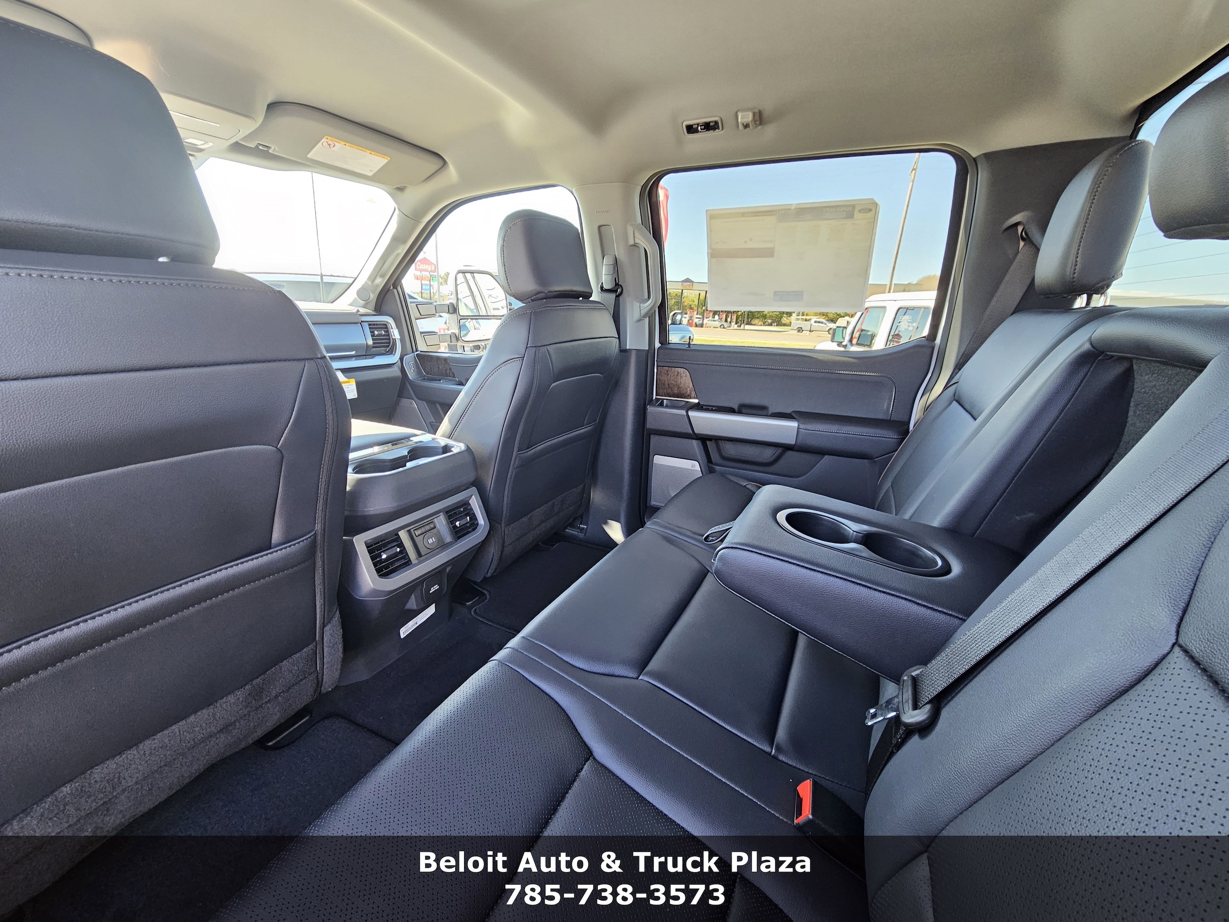 2026 Ford F-350 Super Duty Lariat - Photo 7