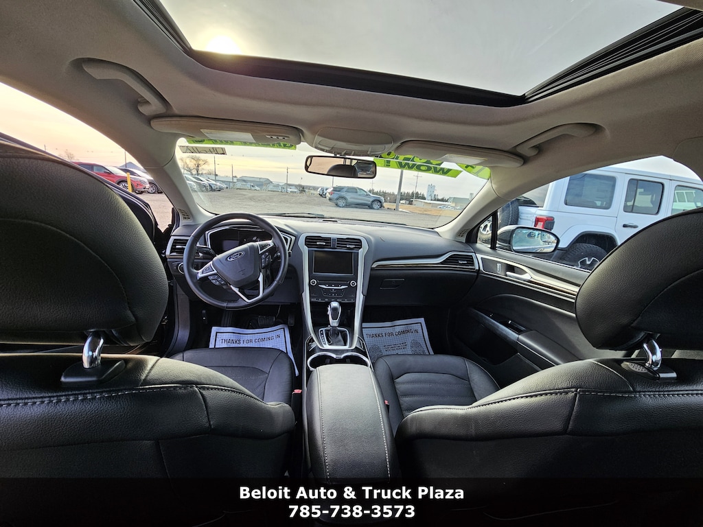 Used 2014 Ford Fusion SE Sedan