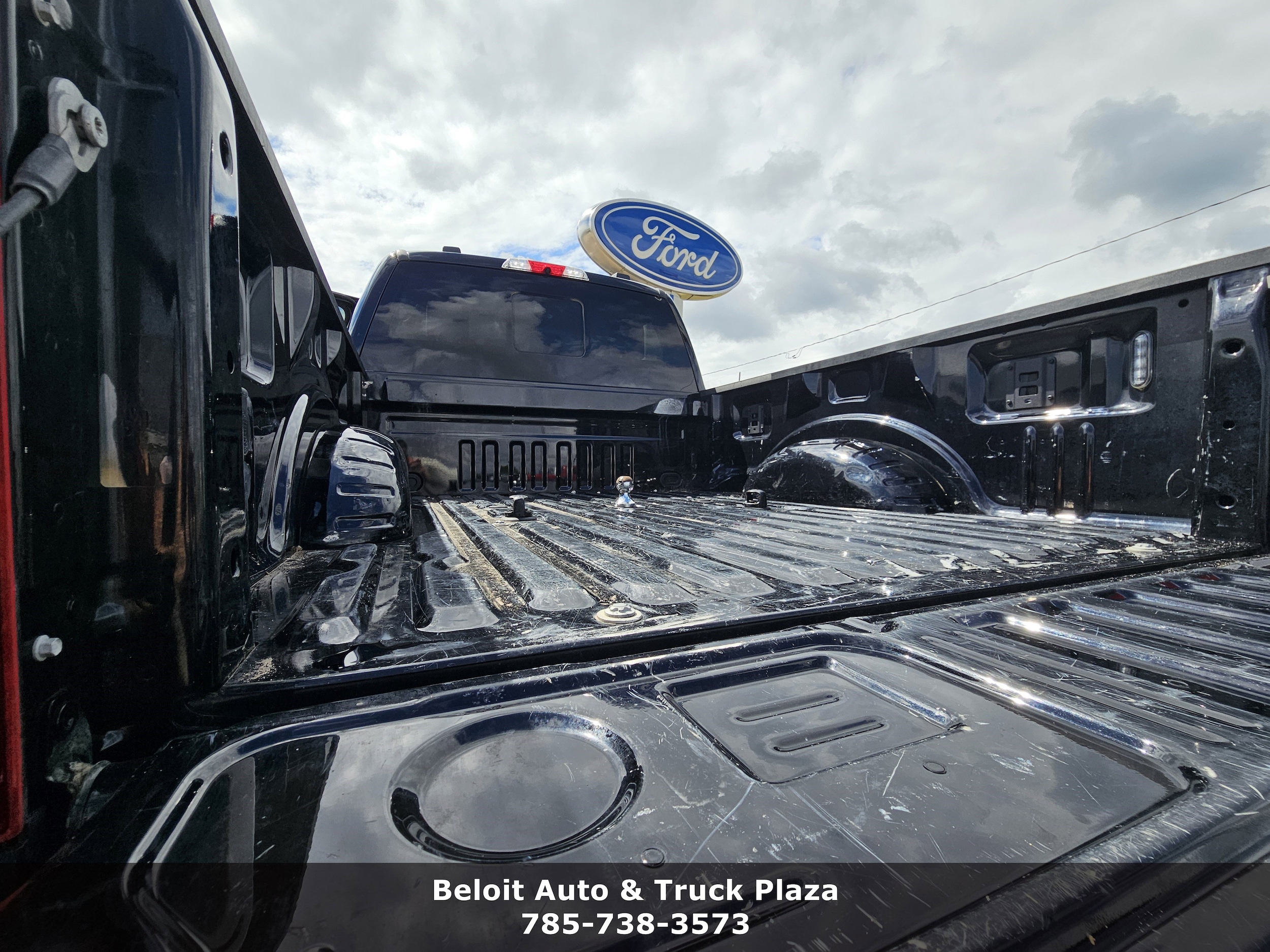 2024 Ford F-350 Super Duty Lariat - Photo 21
