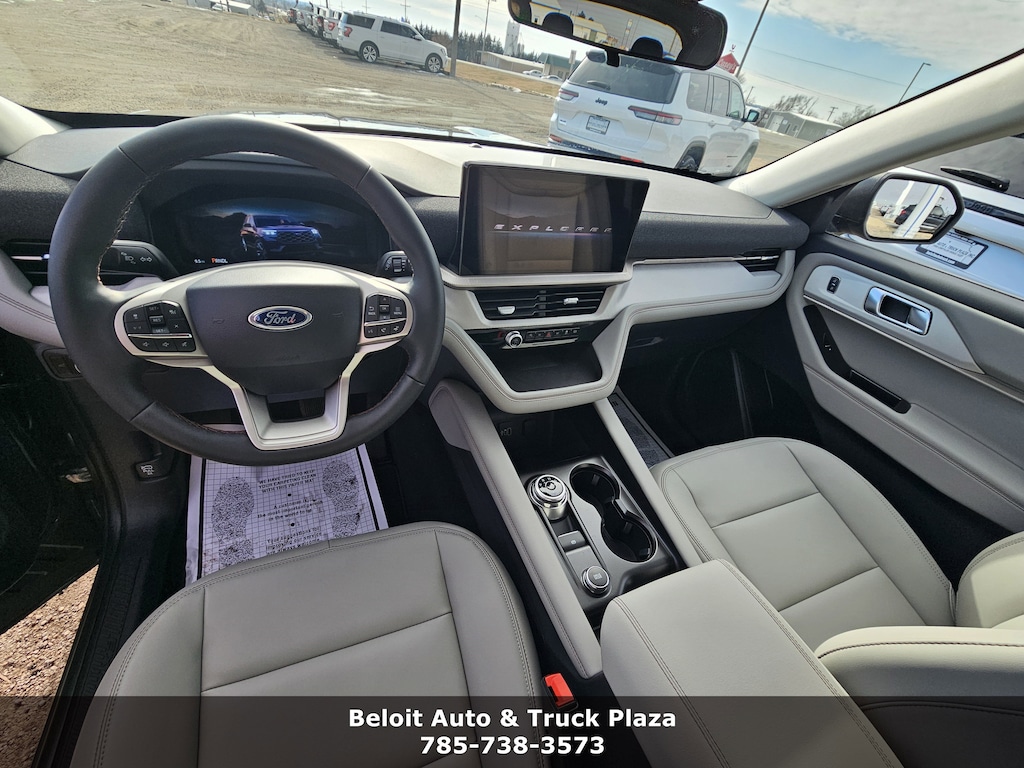 New 2026 Ford Explorer Active Active (200A) 4WD