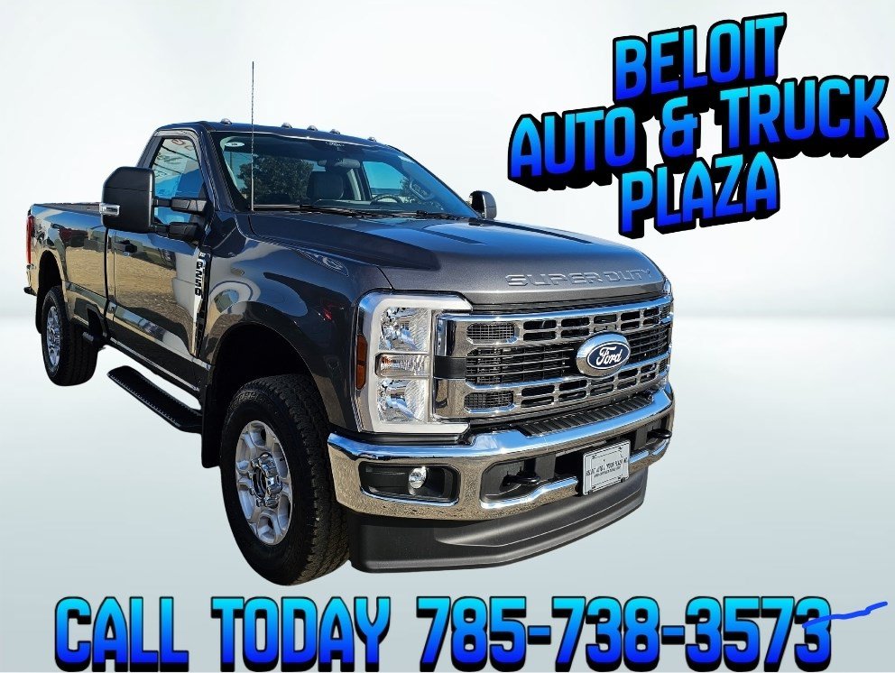 2027 Ford F-250 XLT 4WD Reg Cab 8 Box