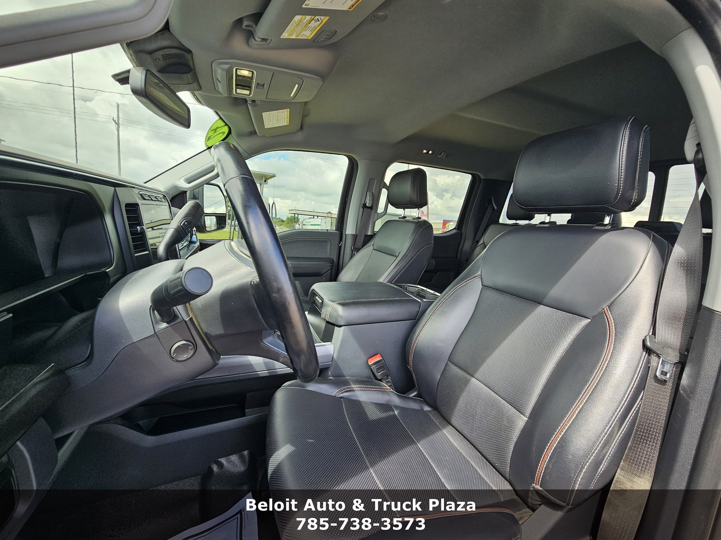 2024 Ford F-350 Super Duty Lariat - Photo 11
