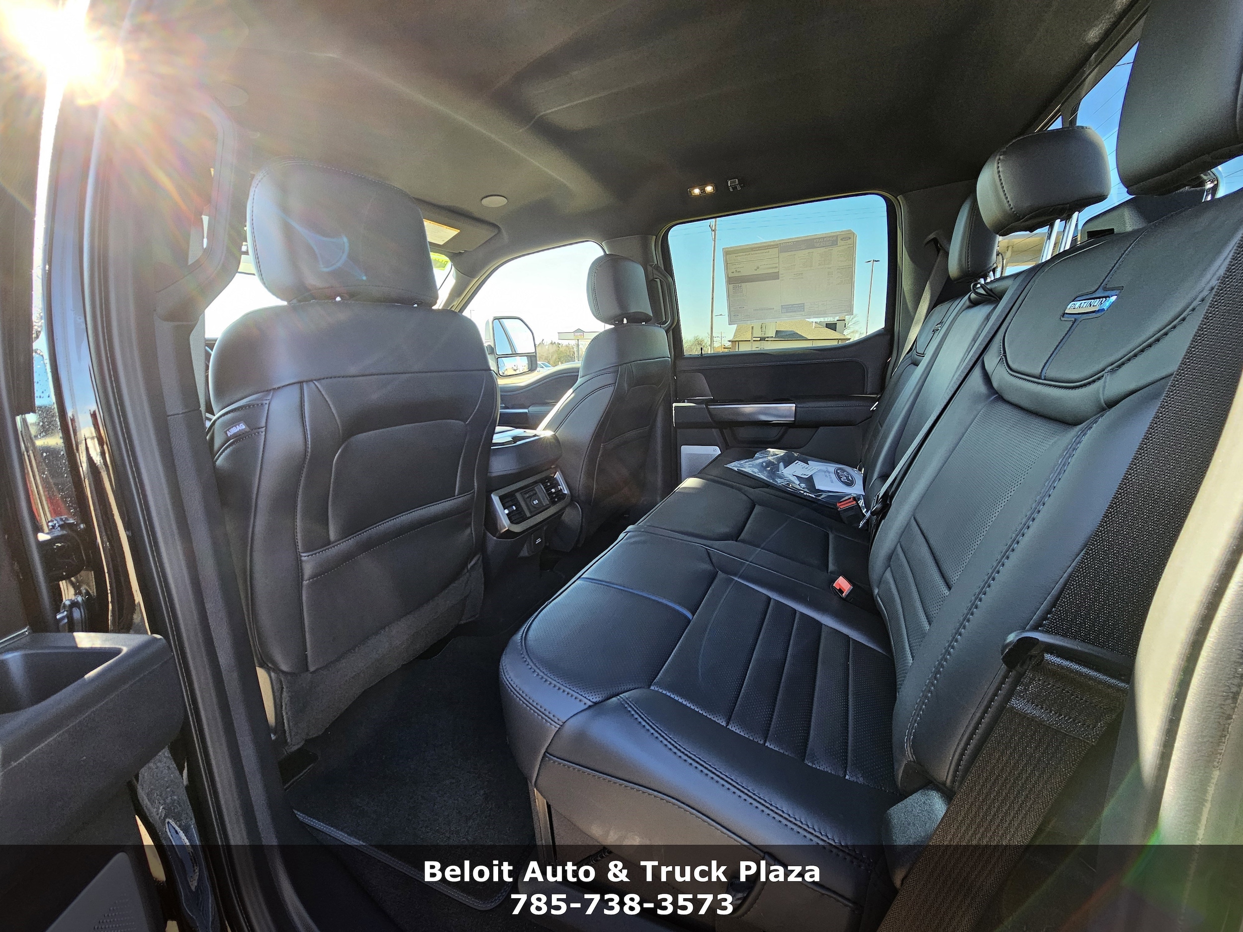 2026 Ford F-350 Super Duty Platinum - Photo 18