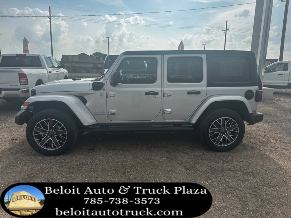 Used 2023 Jeep Wrangler 4xe Sahara SUV