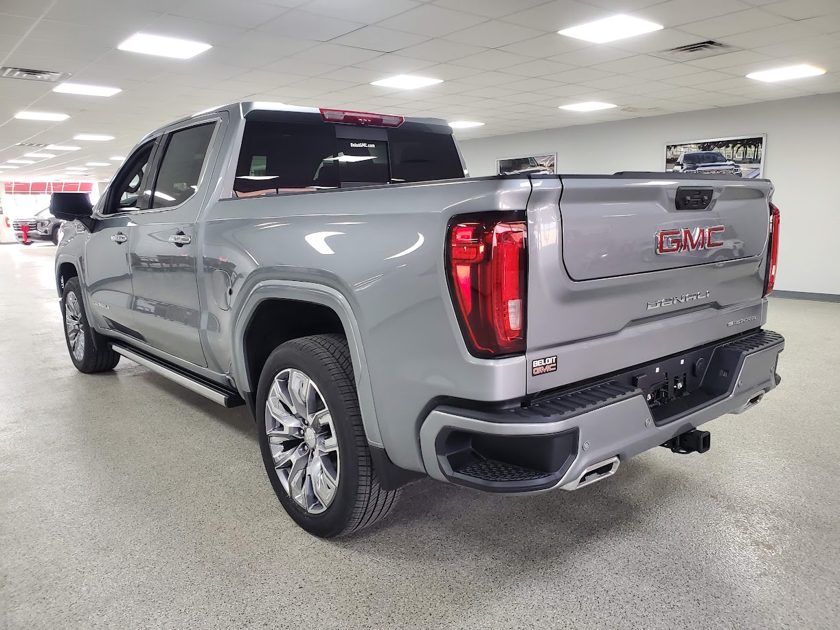 2026 GMC Sierra 1500 Denali - Photo 8