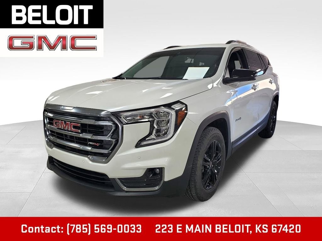Used 2024 GMC Terrain AT4 SUV