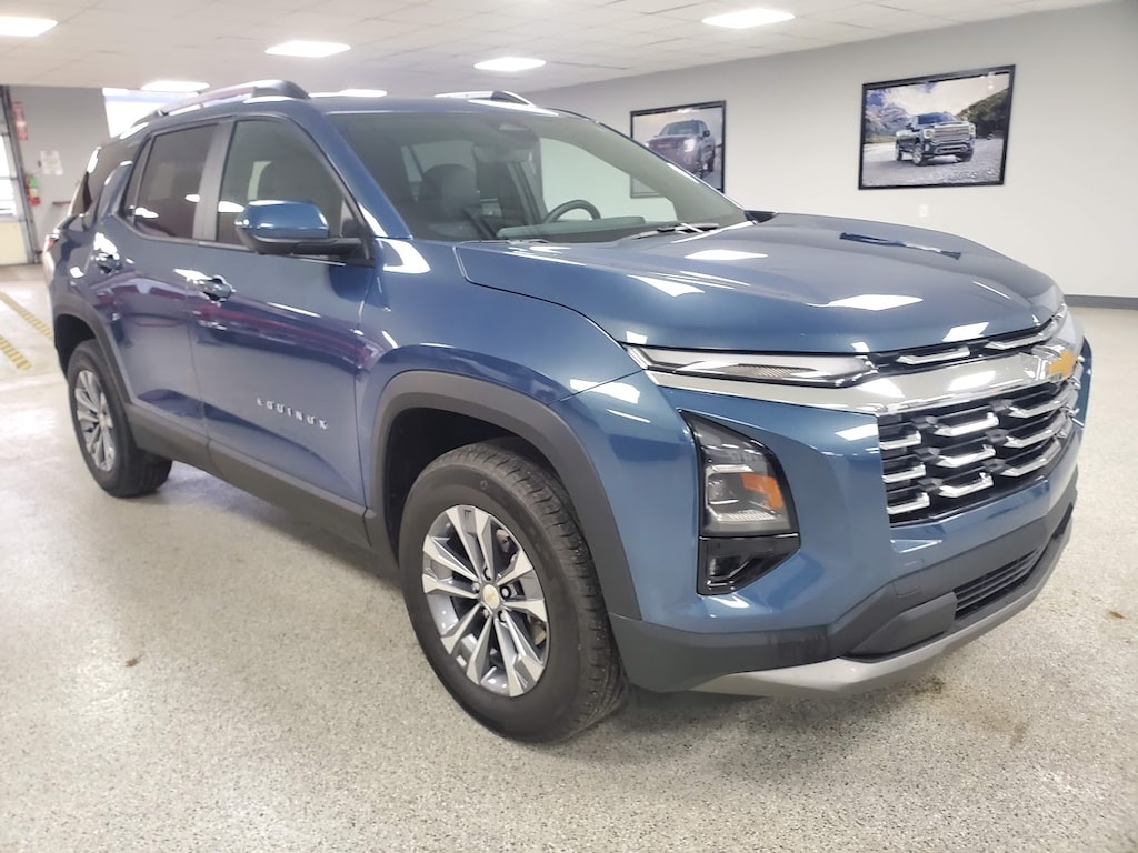 Used 2025 Chevrolet Equinox LT SUV