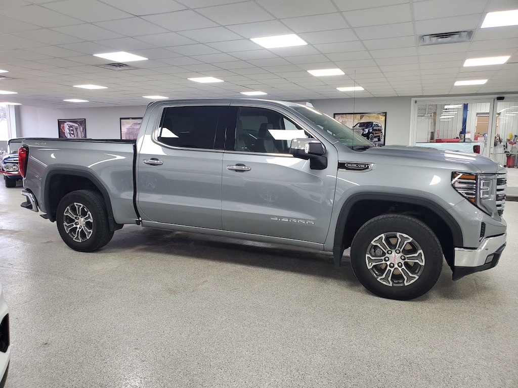 Used 2025 GMC Sierra 1500 SLT Truck