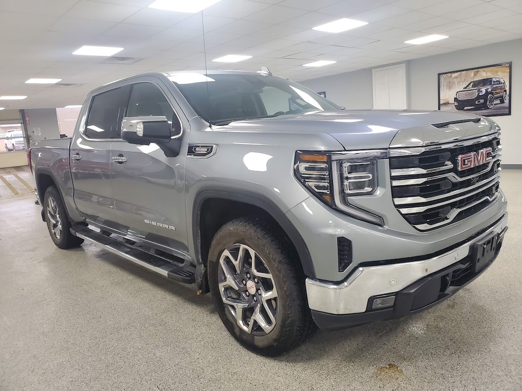 Used 2025 GMC Sierra 1500 SLT Truck