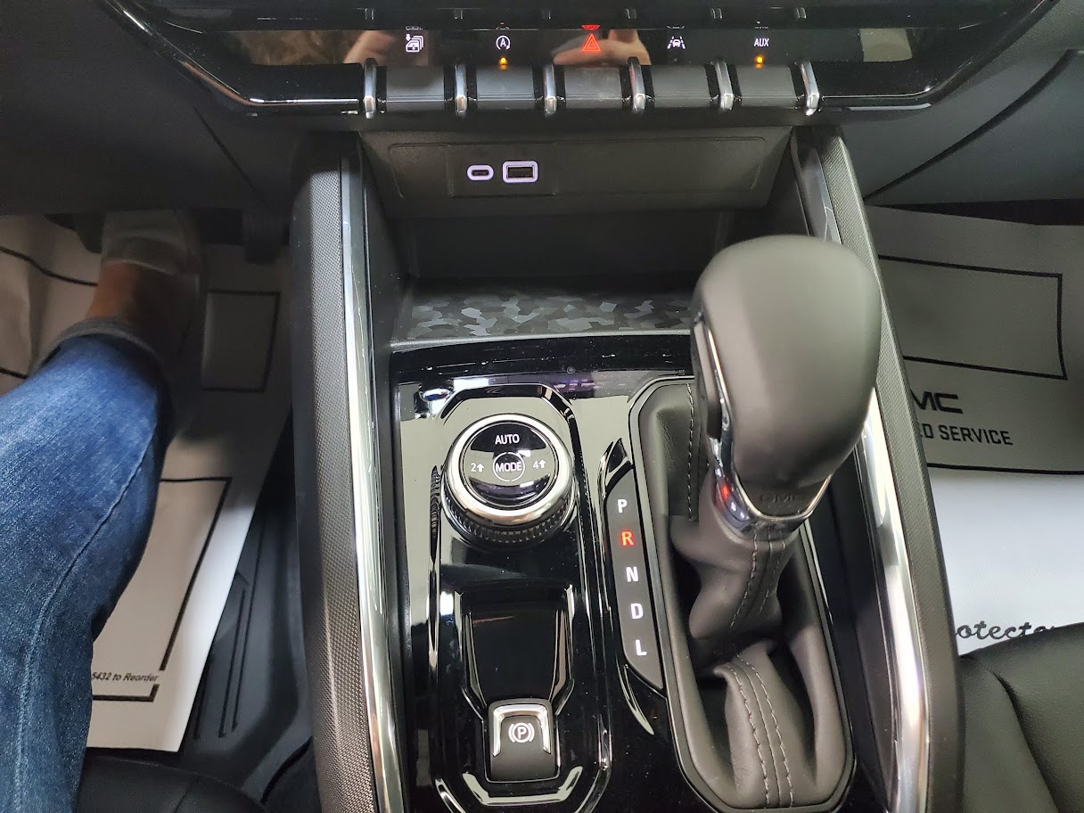2026 GMC Canyon Elevation - Photo 17