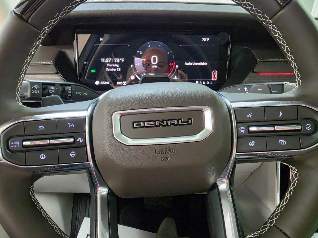 2027 GMC Acadia Denali - Photo 20