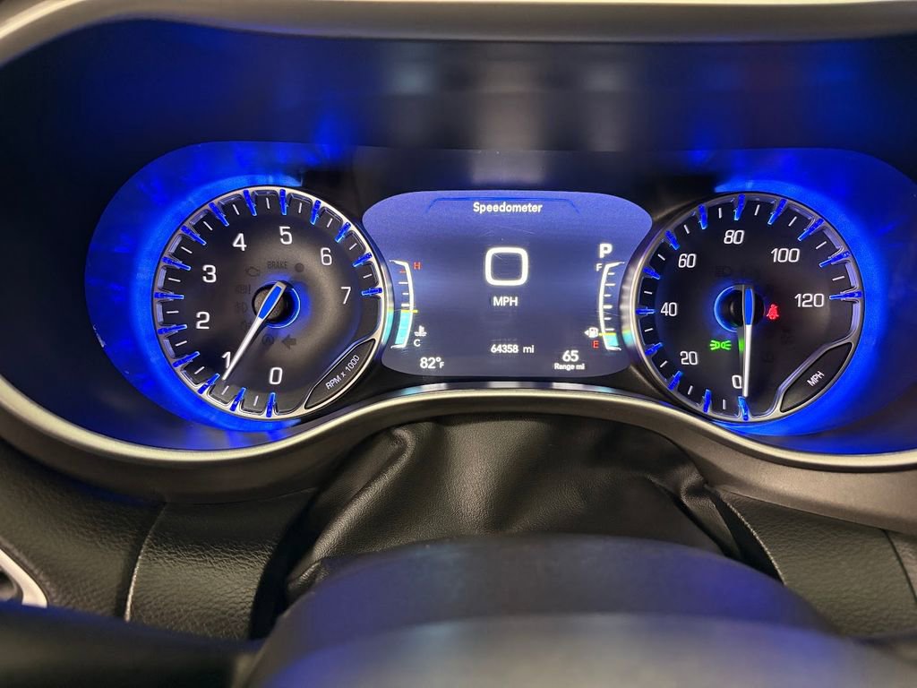 2024 Chrysler Pacifica Touring L - Photo 14