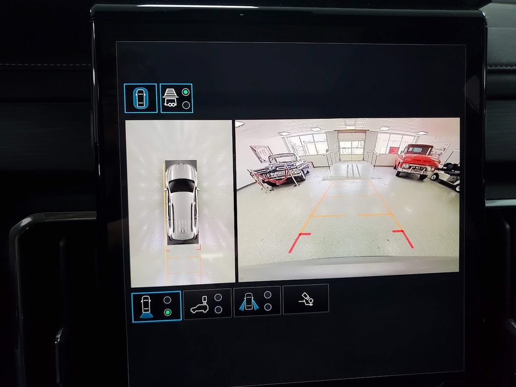 2026 GMC Acadia Elevation - Photo 17