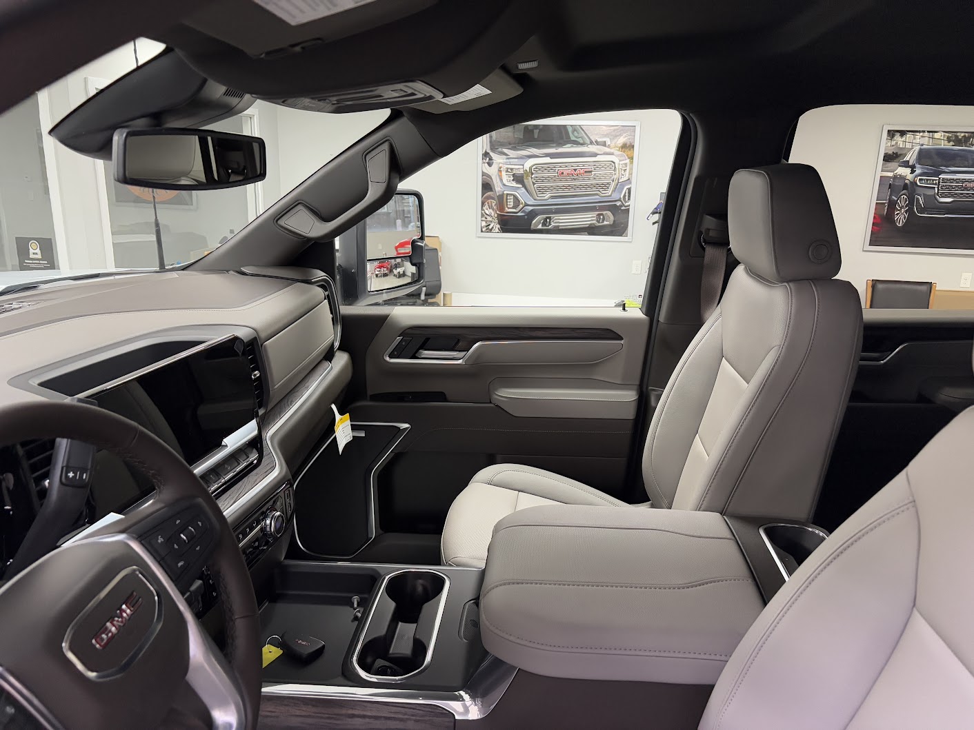 2026 GMC Sierra 2500HD SLT - Photo 21