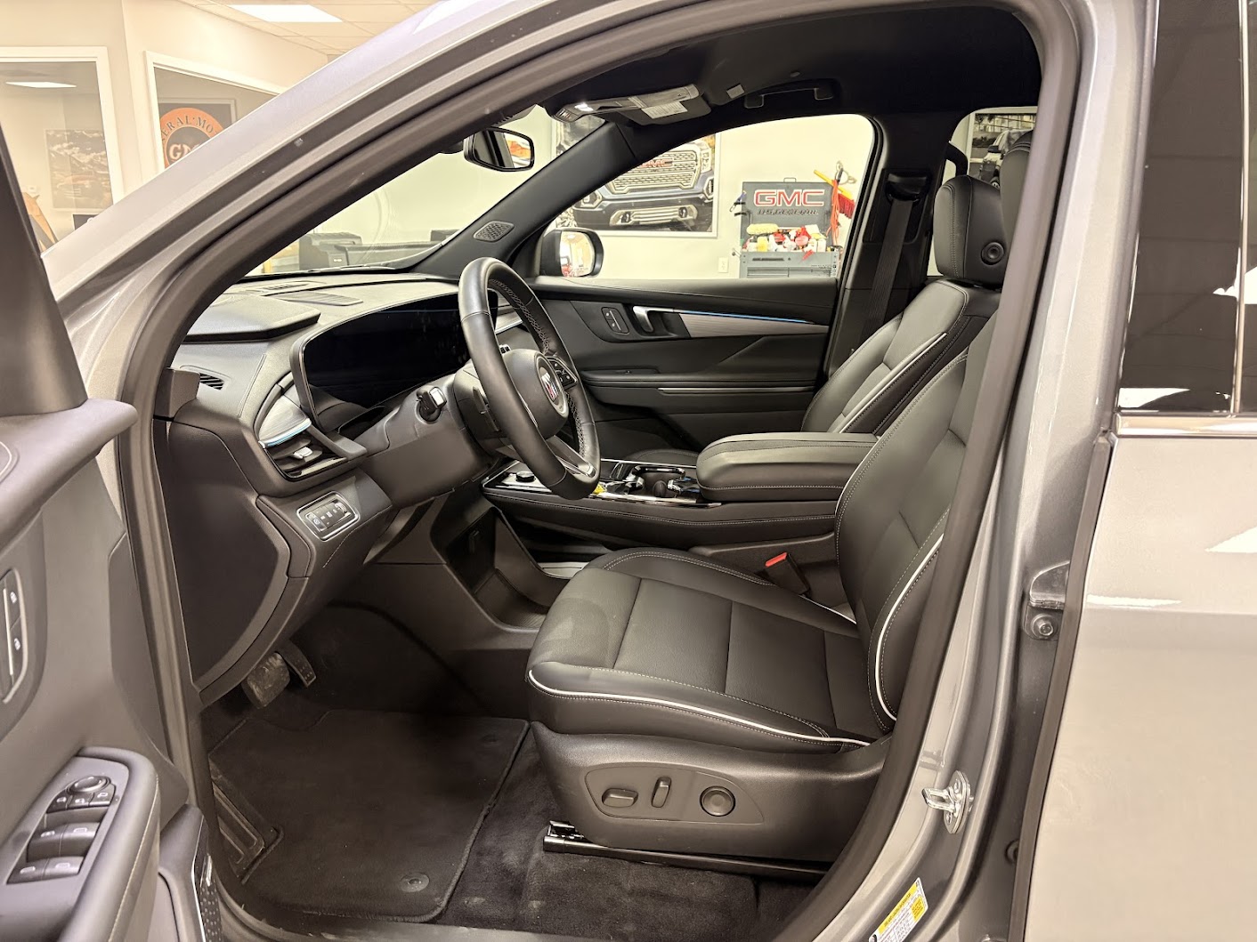 2026 Buick Enclave Preferred - Photo 44