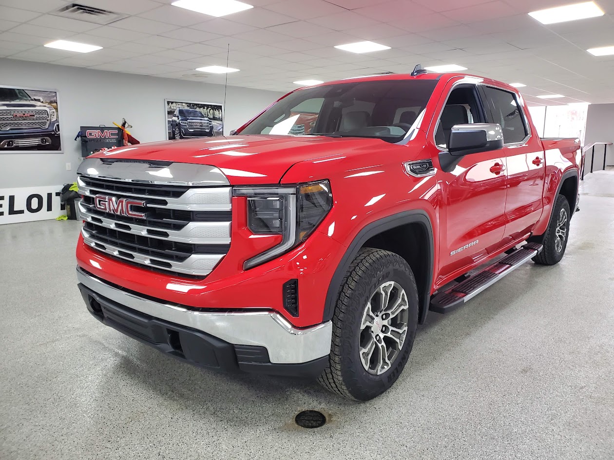 2026 GMC Sierra 1500 SLE's photo