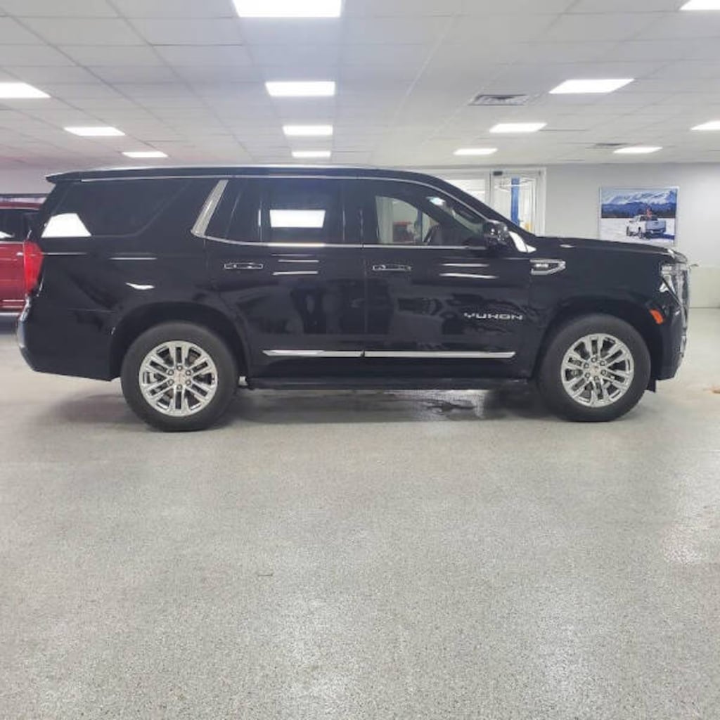 Used 2021 GMC Yukon SLT SUV
