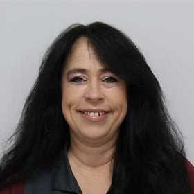 Staff member Amber from ID_26ff21