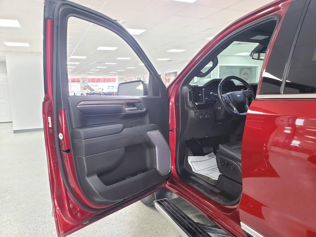 2023 Chevrolet Silverado 1500 High Country - Photo 11