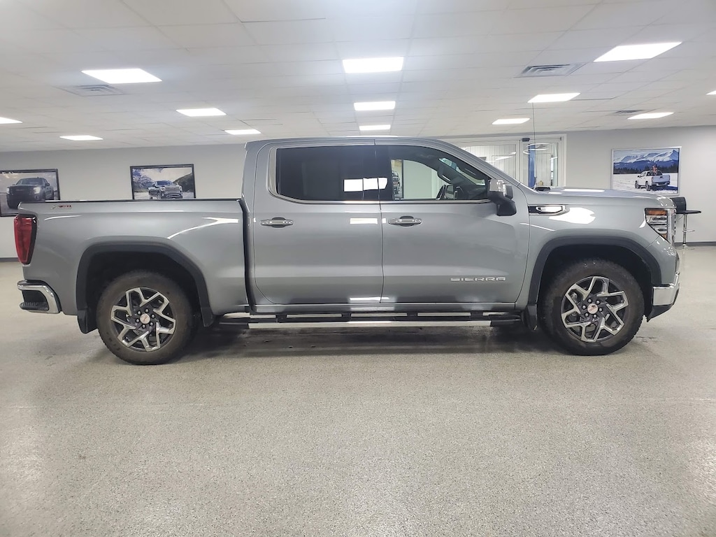 Used 2025 GMC Sierra 1500 SLT Truck