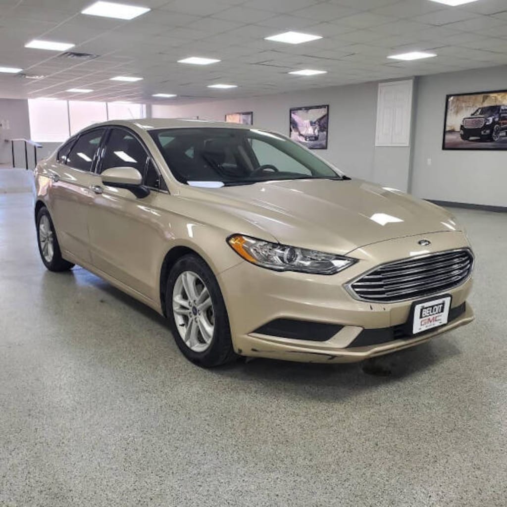 Used 2018 Ford Fusion SE