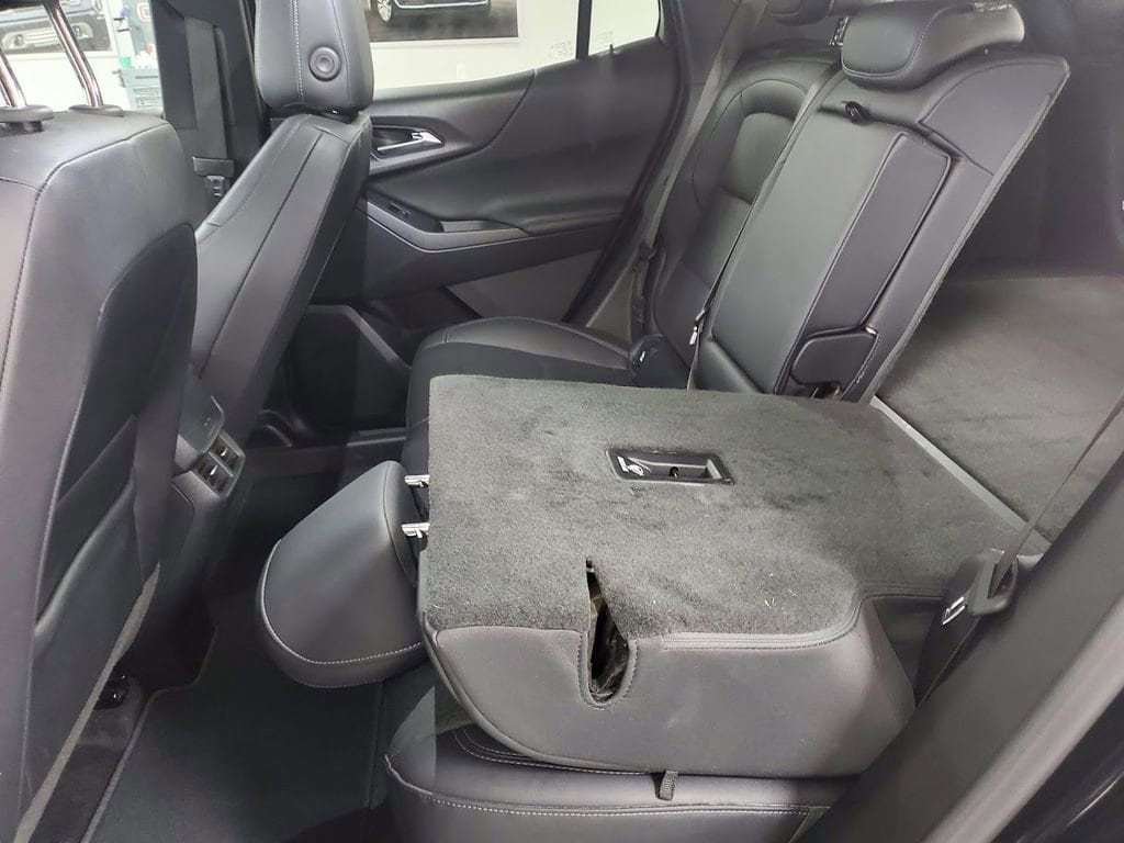 2025 Chevrolet Equinox LT - Photo 25