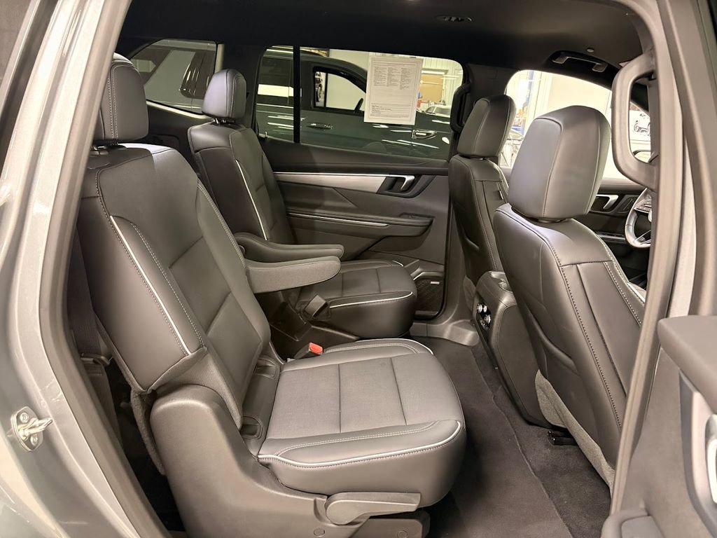 2026 Buick Enclave Preferred - Photo 27