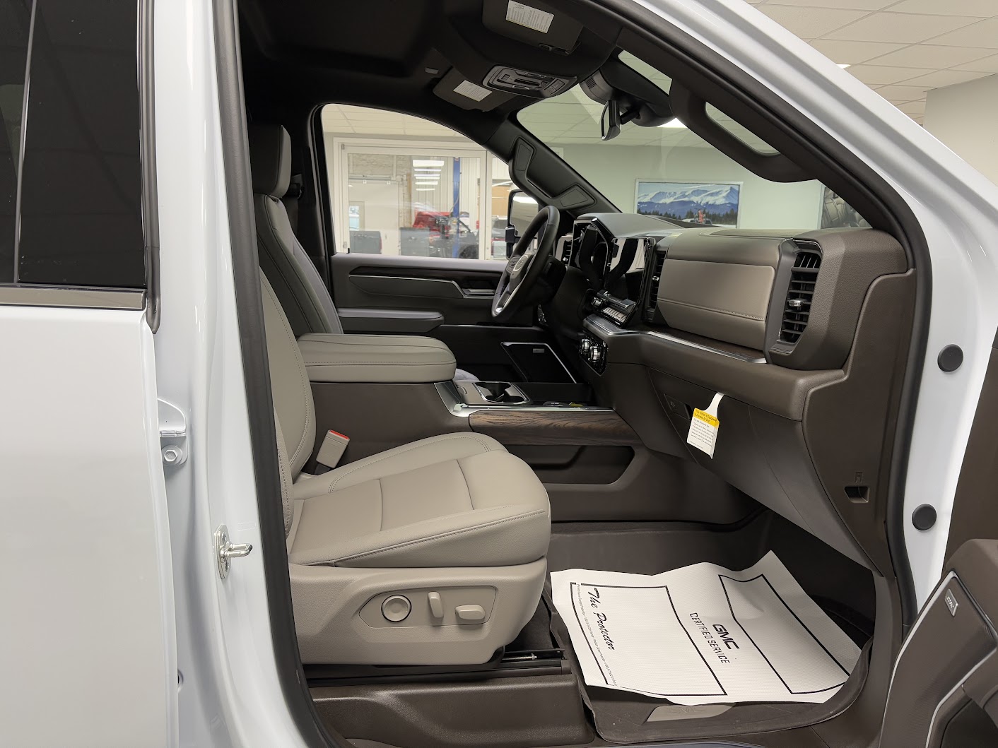 2026 GMC Sierra 2500HD SLT - Photo 28