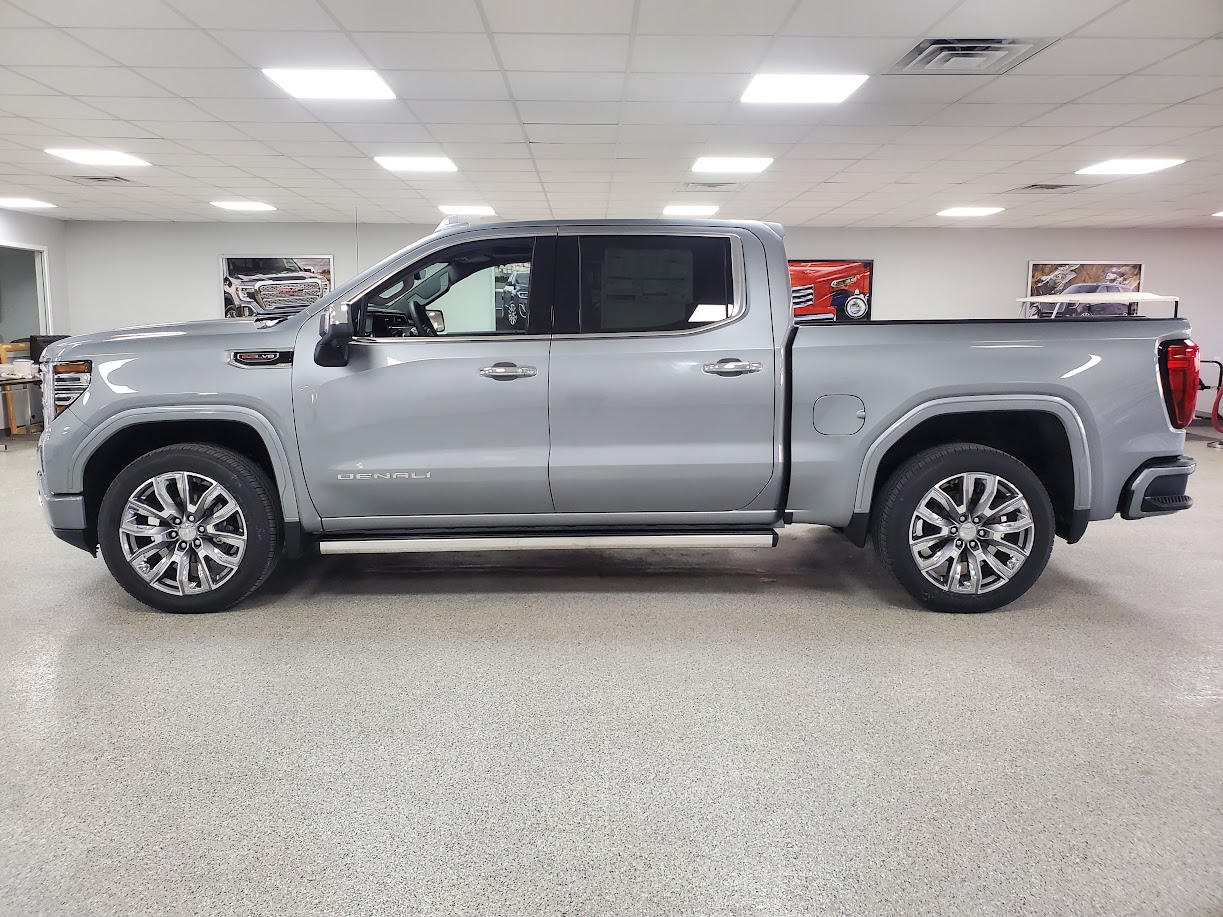 2026 GMC Sierra 1500 Denali - Photo 9