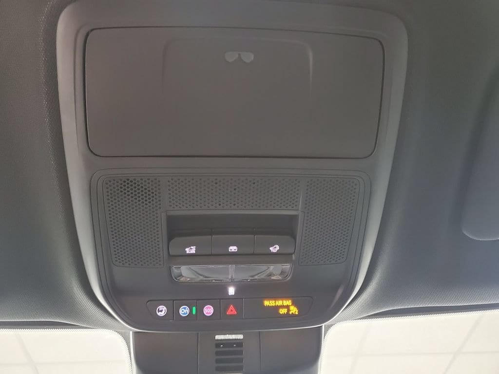 2026 GMC Acadia Elevation - Photo 21