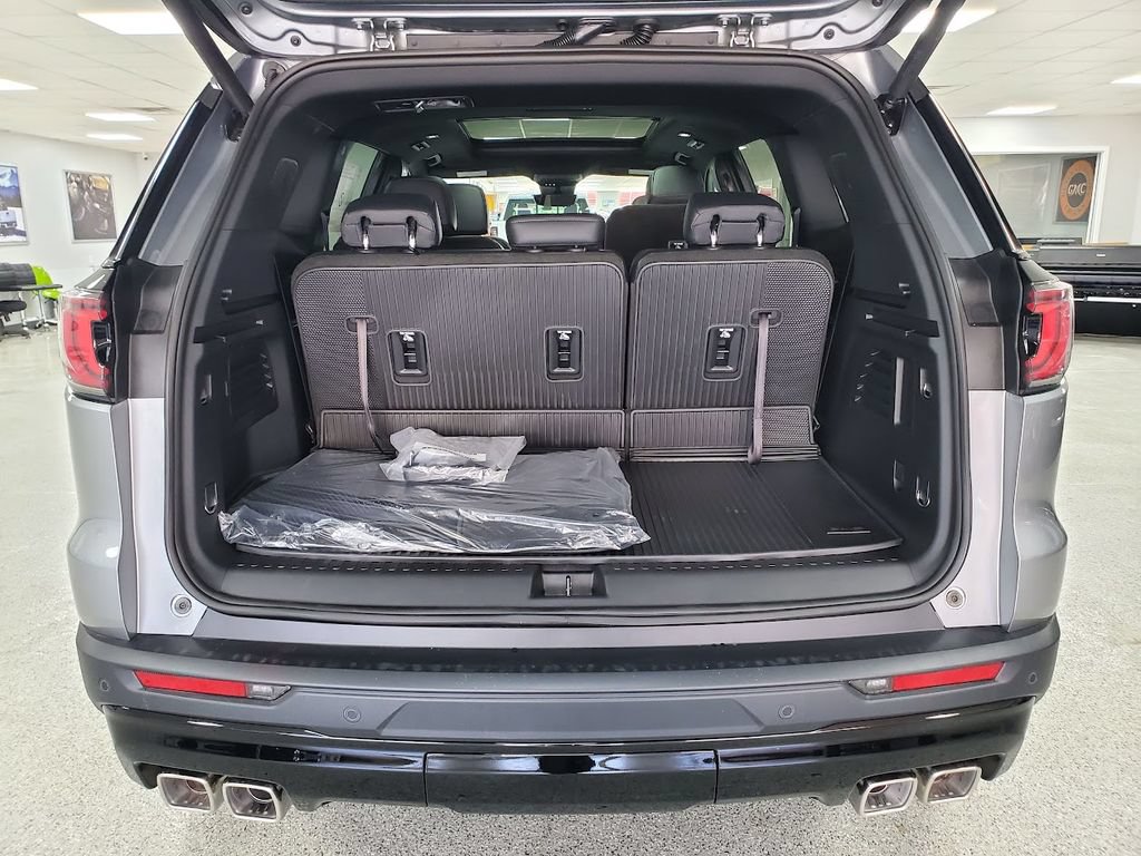 2026 GMC Acadia Elevation - Photo 7