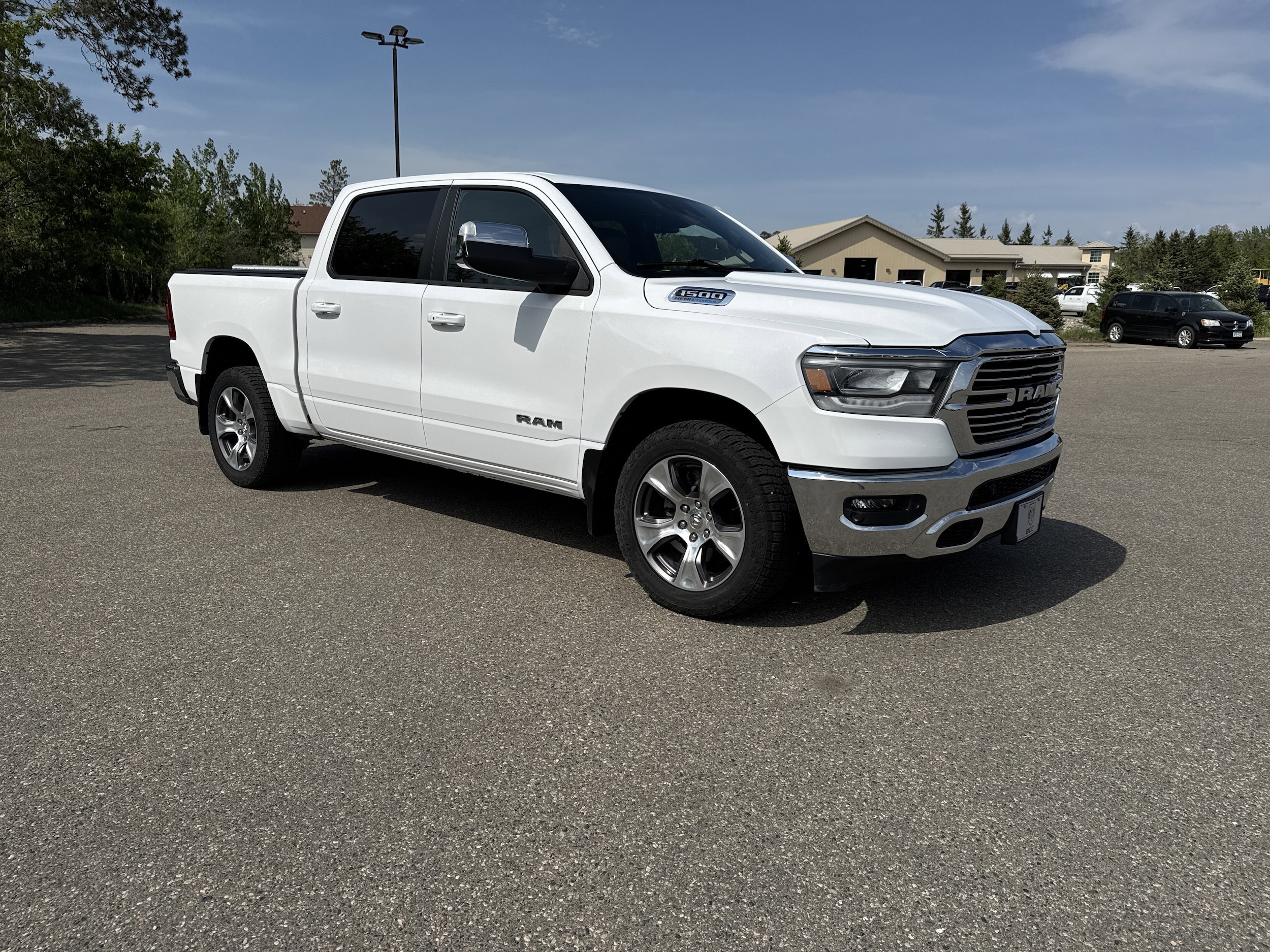 2023 RAM 1500 Laramie 4x4 Crew Cab 5'7's photo