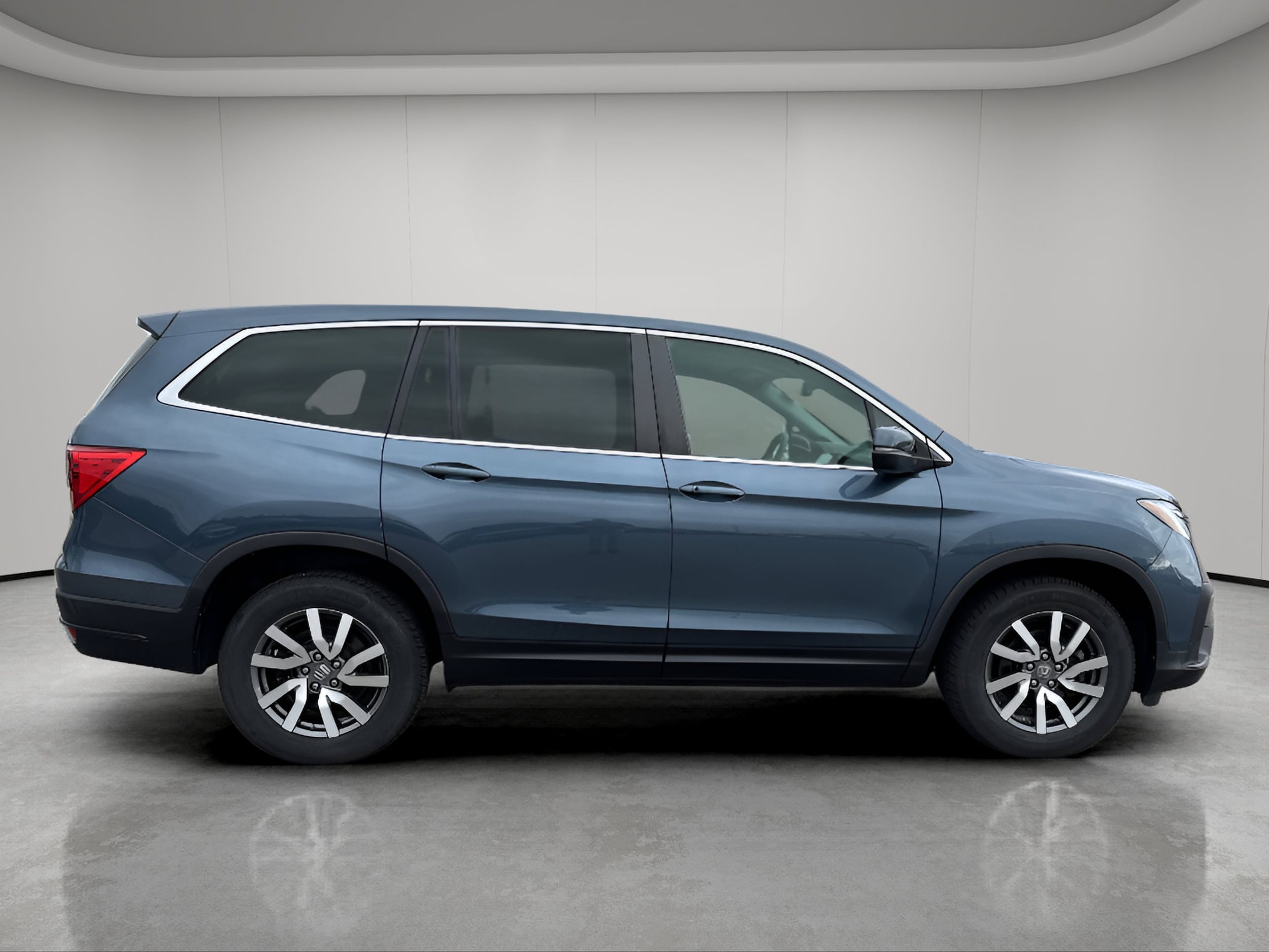 Used 2021 Honda Pilot EX-L with VIN 5FNYF6H56MB026288 for sale in Bemidji, Minnesota