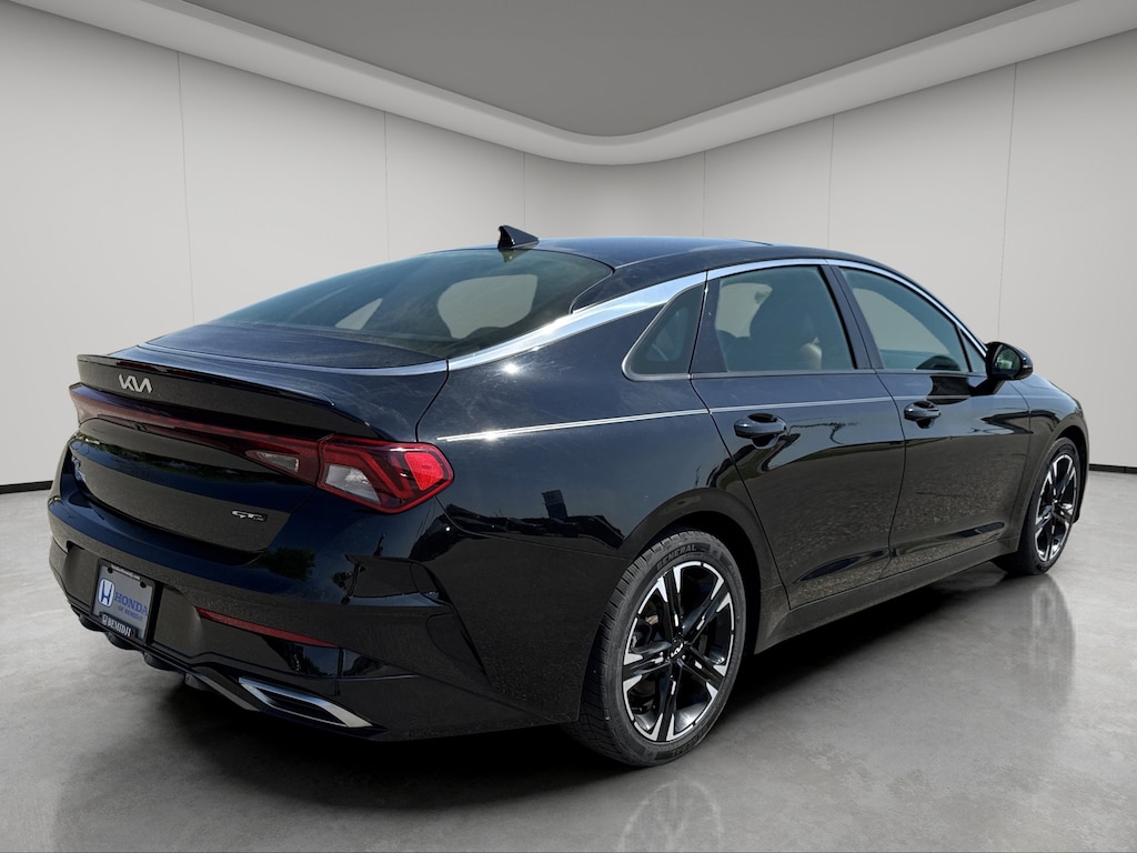 Used 2022 Kia K5