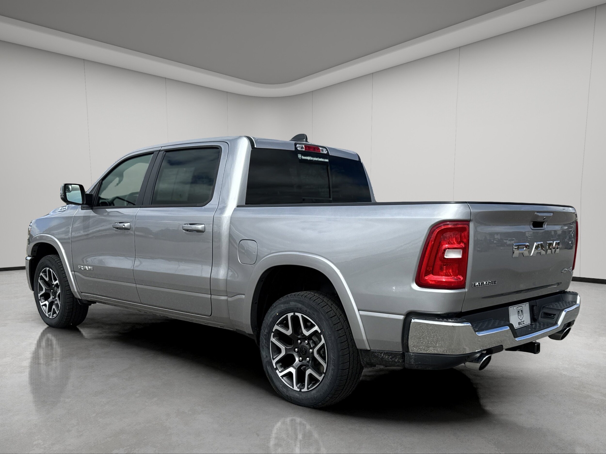 2025 RAM Ram 1500 Pickup Laramie - Photo 16