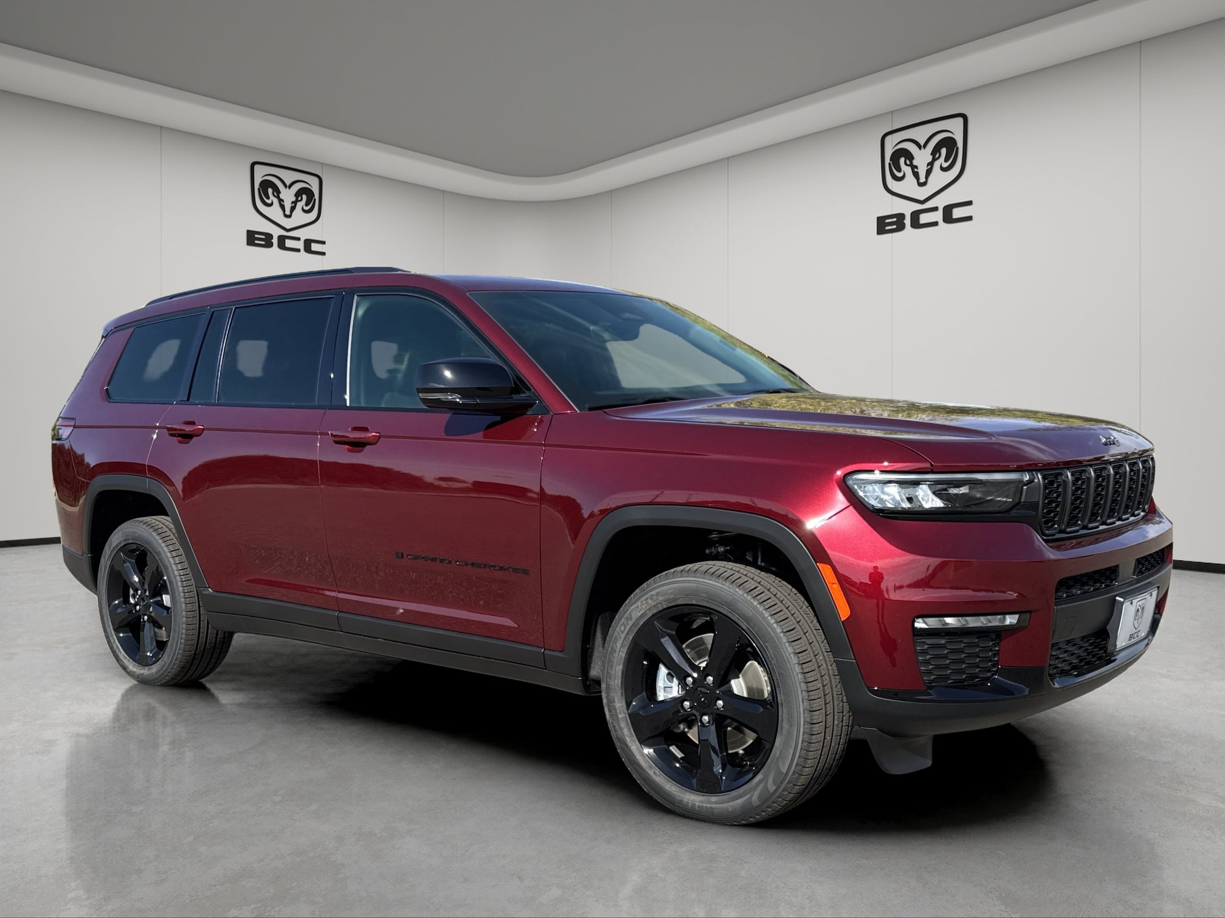 2025 Jeep Grand Cherokee L Limited's photo