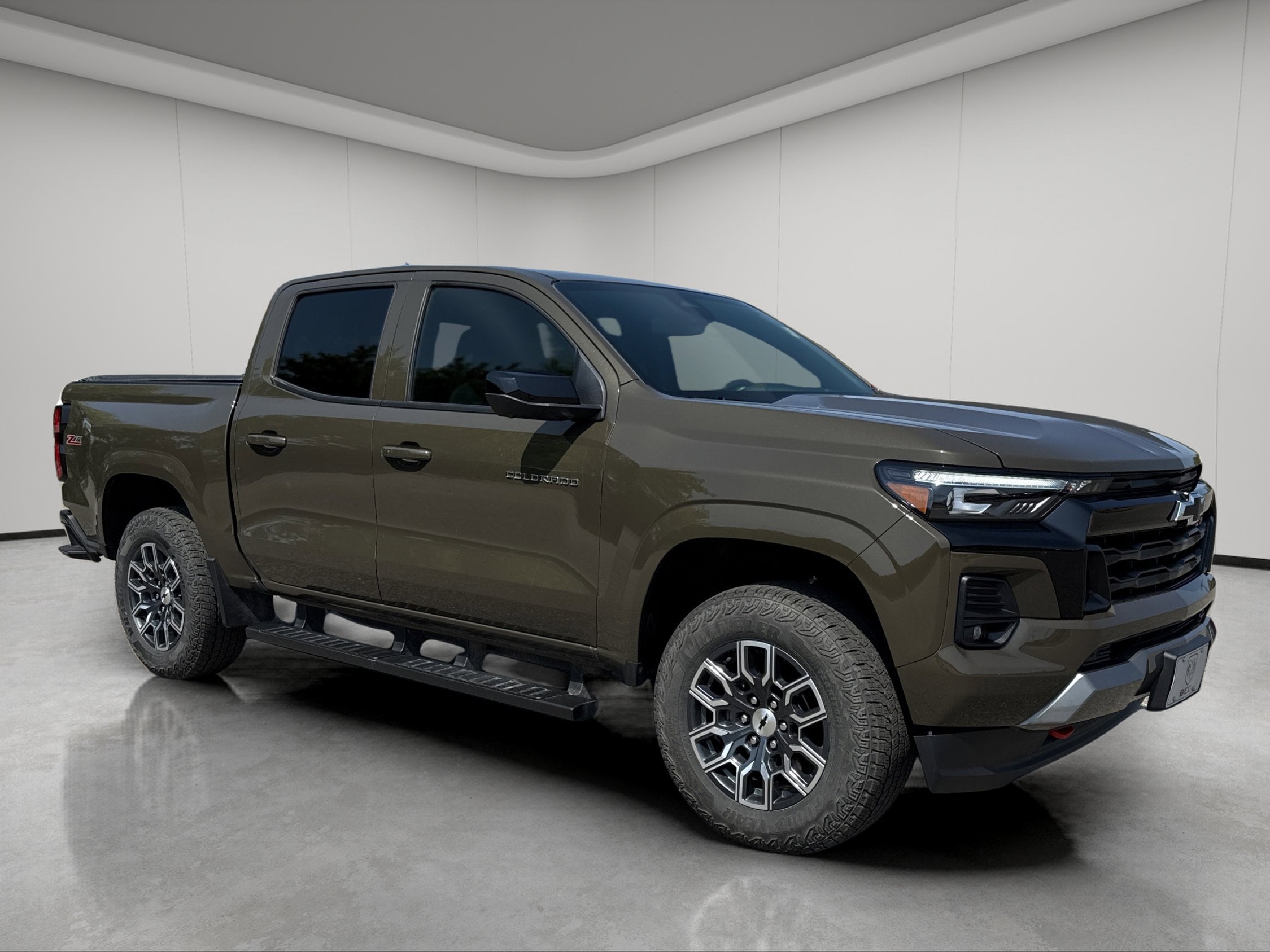 2024 Chevrolet Colorado 4WD Z71 Crew Cab Short Box's photo