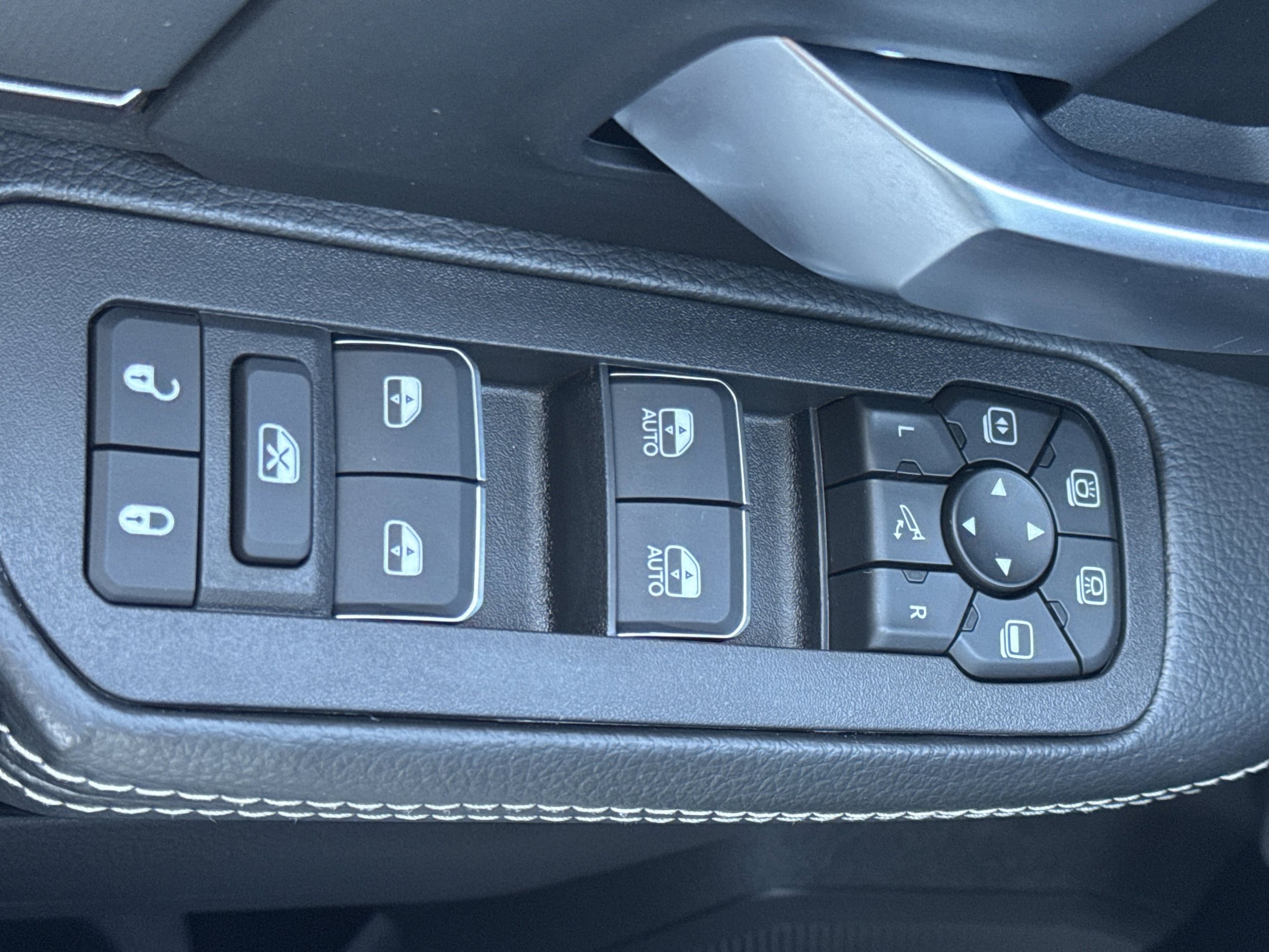 2026 RAM 2500 Power Wagon - Photo 14