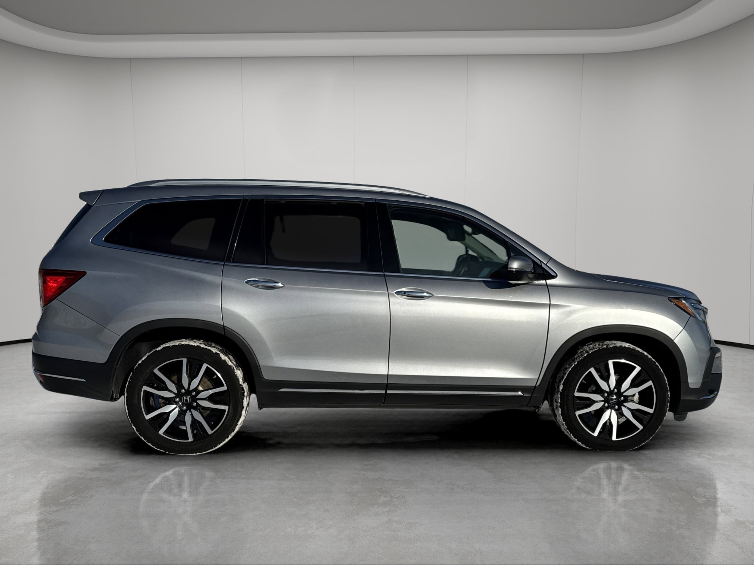 Used 2020 Honda Pilot Touring with VIN 5FNYF6H61LB035388 for sale in Bemidji, Minnesota