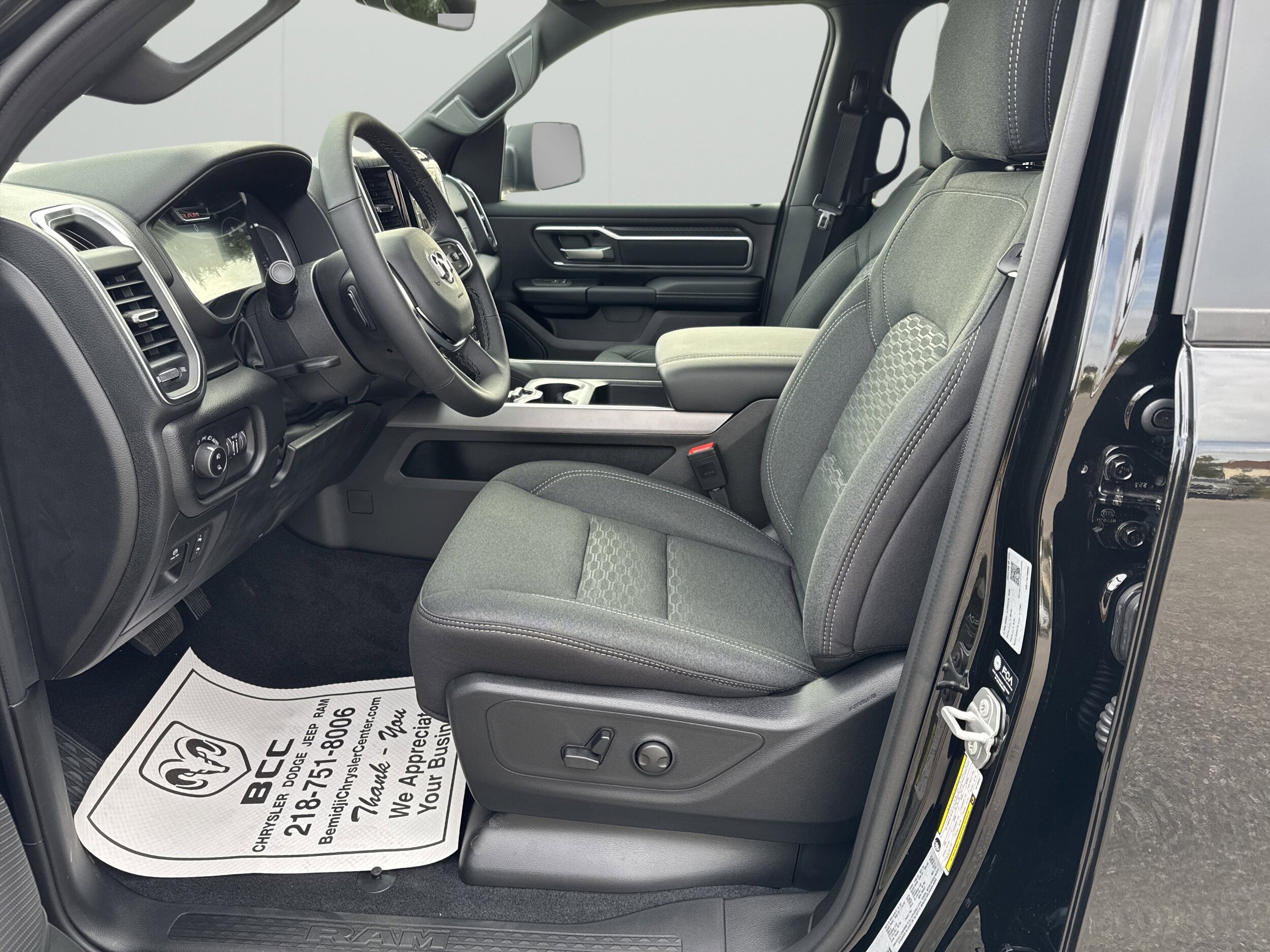 2026 Ram 1500 Big Horn photo 4