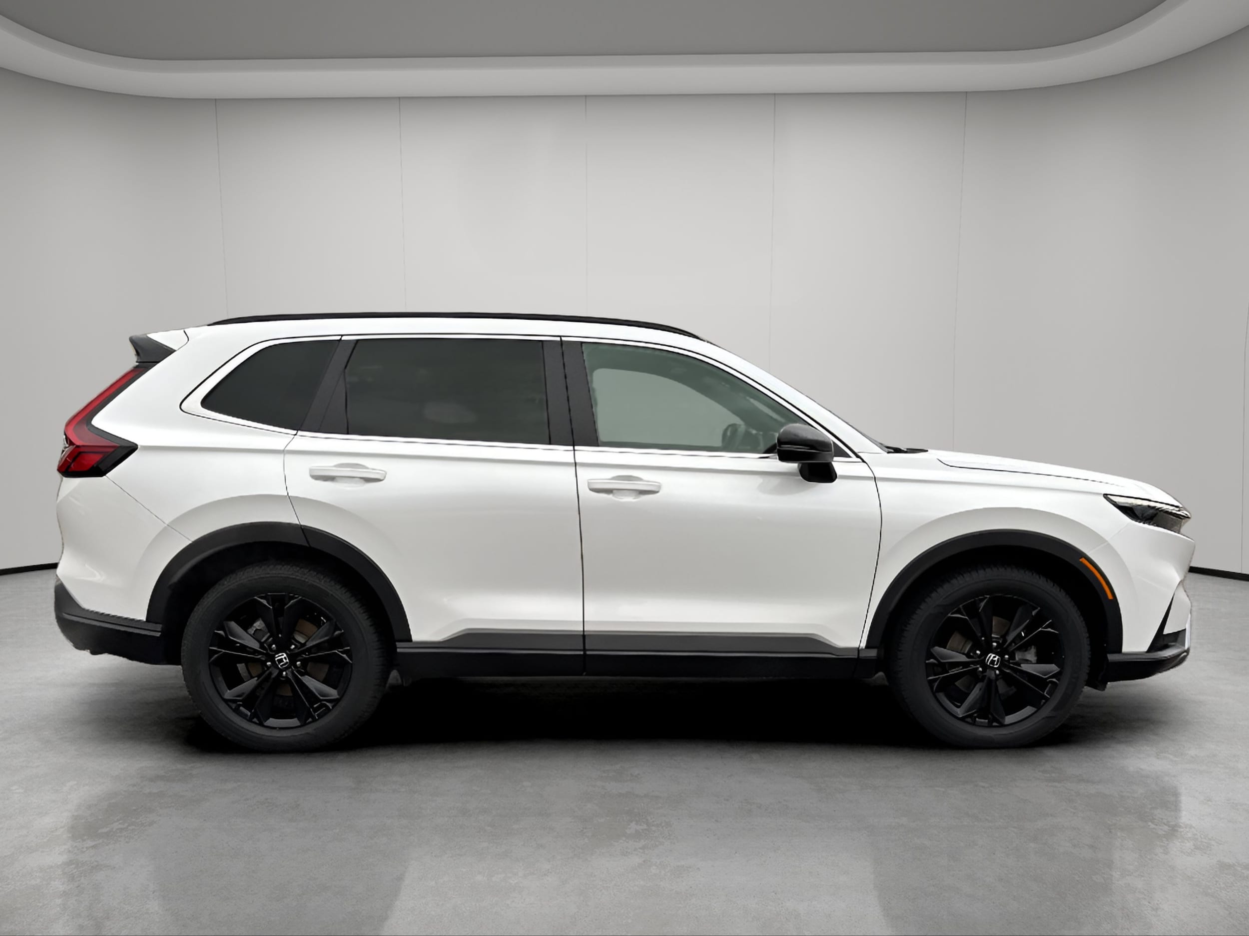 Used 2024 Honda CR-V Sport Touring with VIN 7FARS6H96RE082326 for sale in Bemidji, Minnesota