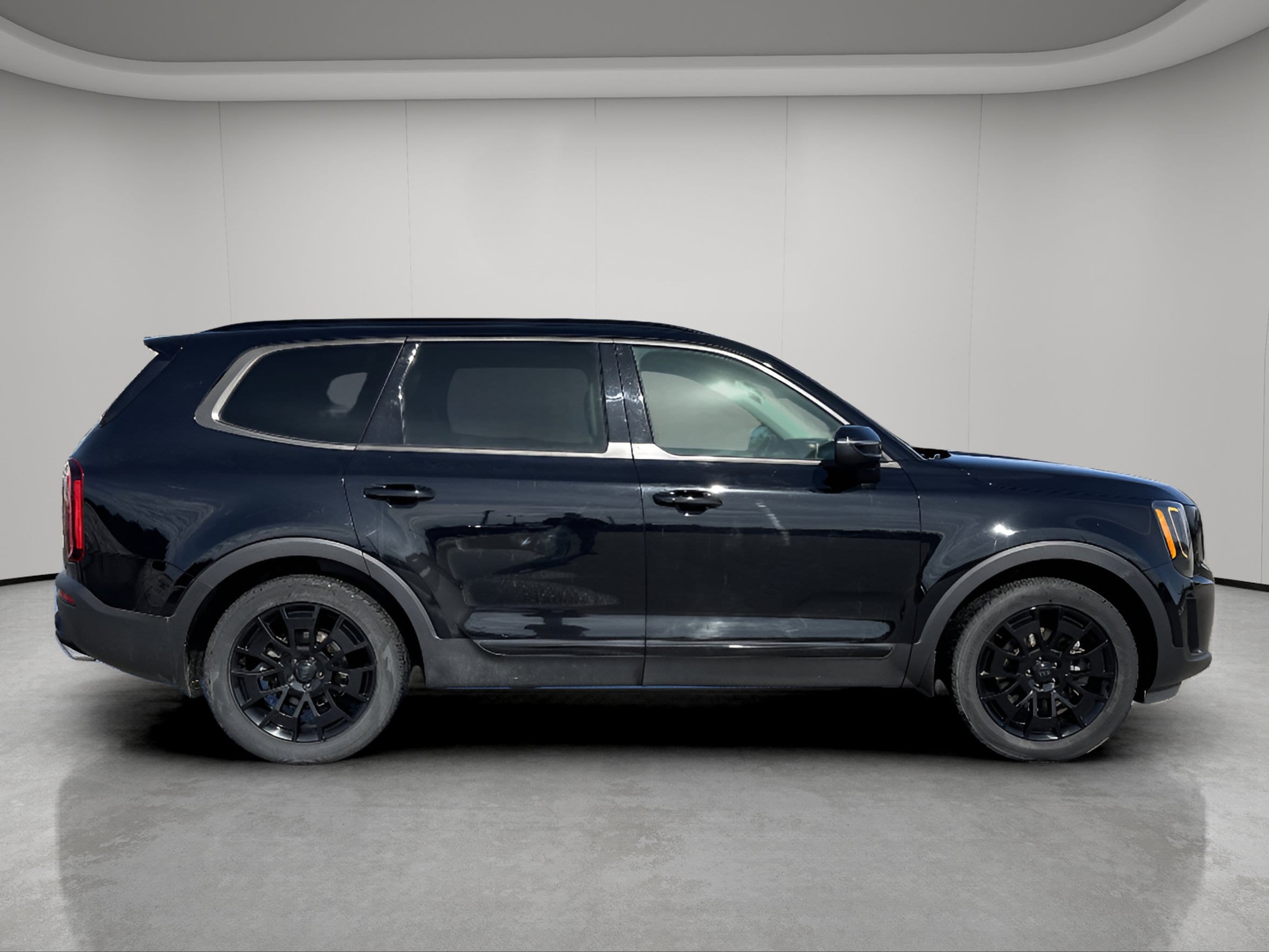 Used 2021 Kia Telluride EX with VIN 5XYP3DHC9MG146702 for sale in Bemidji, Minnesota