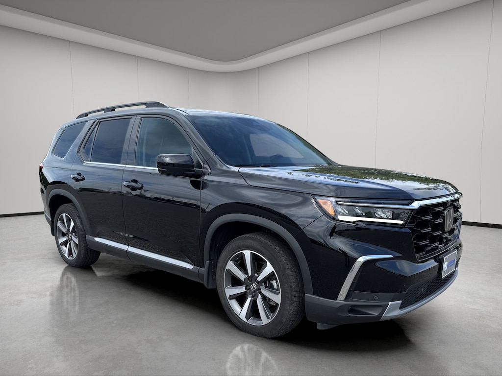 Used 2024 Honda Pilot SUV