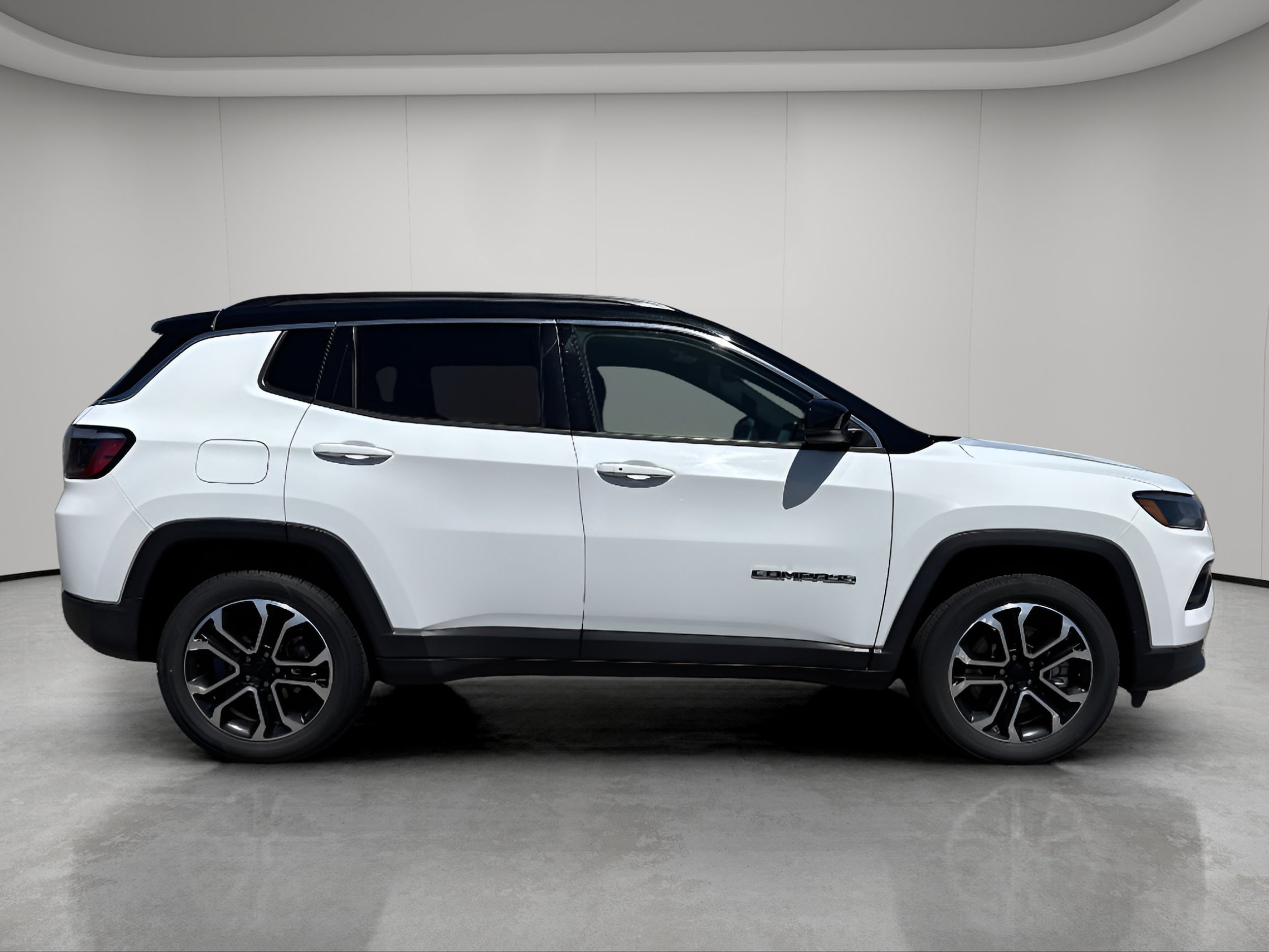 Used 2024 Jeep Compass Limited with VIN 3C4NJDCN1RT597130 for sale in Bemidji, Minnesota