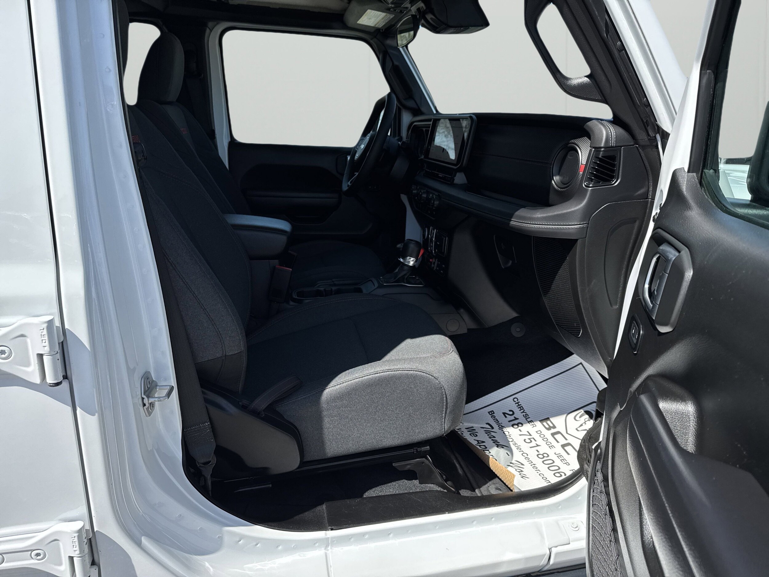 2024 Jeep Wrangler 4-Door Rubicon - Photo 19